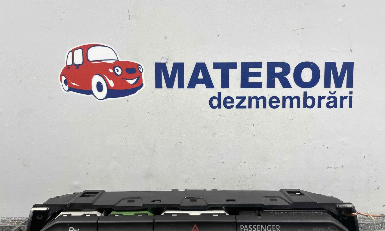 INTRERUPATOR AVARIE VOLKSWAGEN PASSAT B8 2014-2019