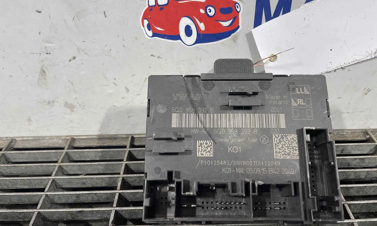MODUL USA/STANGA FATA VOLKSWAGEN PASSAT B8 2014-2019