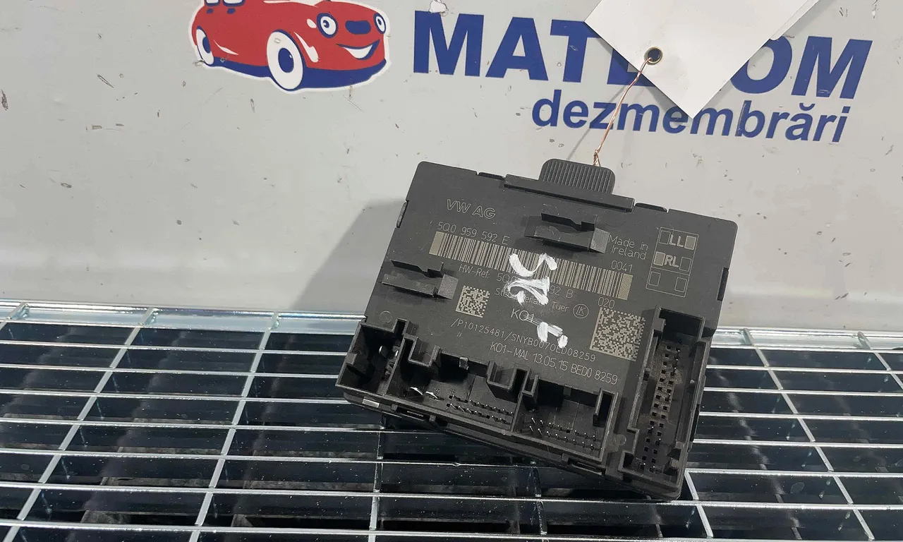 MODUL USA/STANGA FATA VOLKSWAGEN PASSAT B8 2014-2019