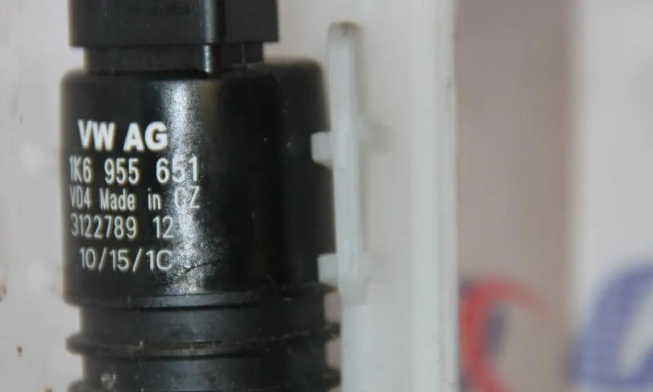 Motoras vas strop gel VOLKSWAGEN PASSAT B8 2014-null