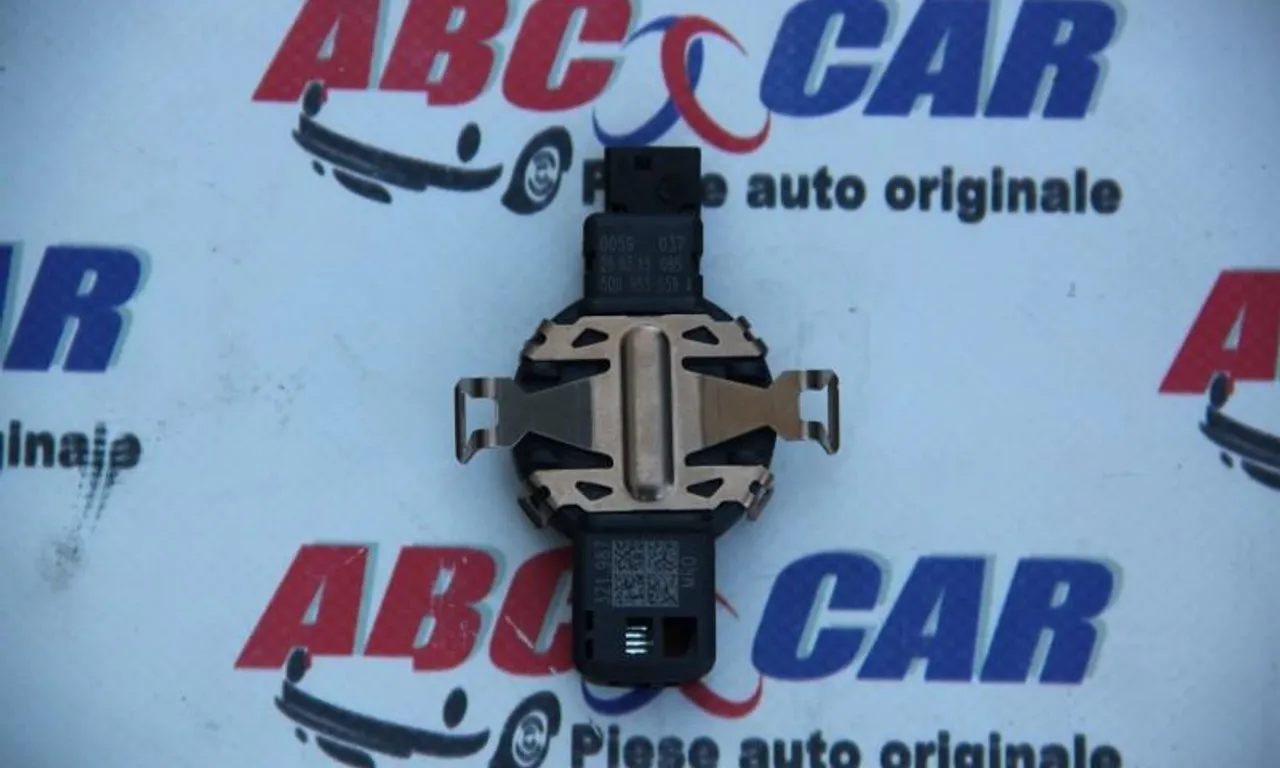 Senzor ploaie parbriz VOLKSWAGEN PASSAT B8 2014-null