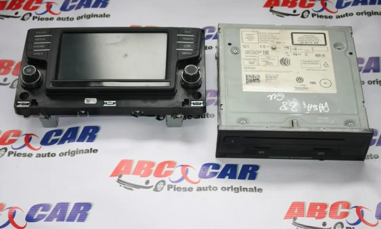 Unitate multimedia VOLKSWAGEN PASSAT B8 2014-null