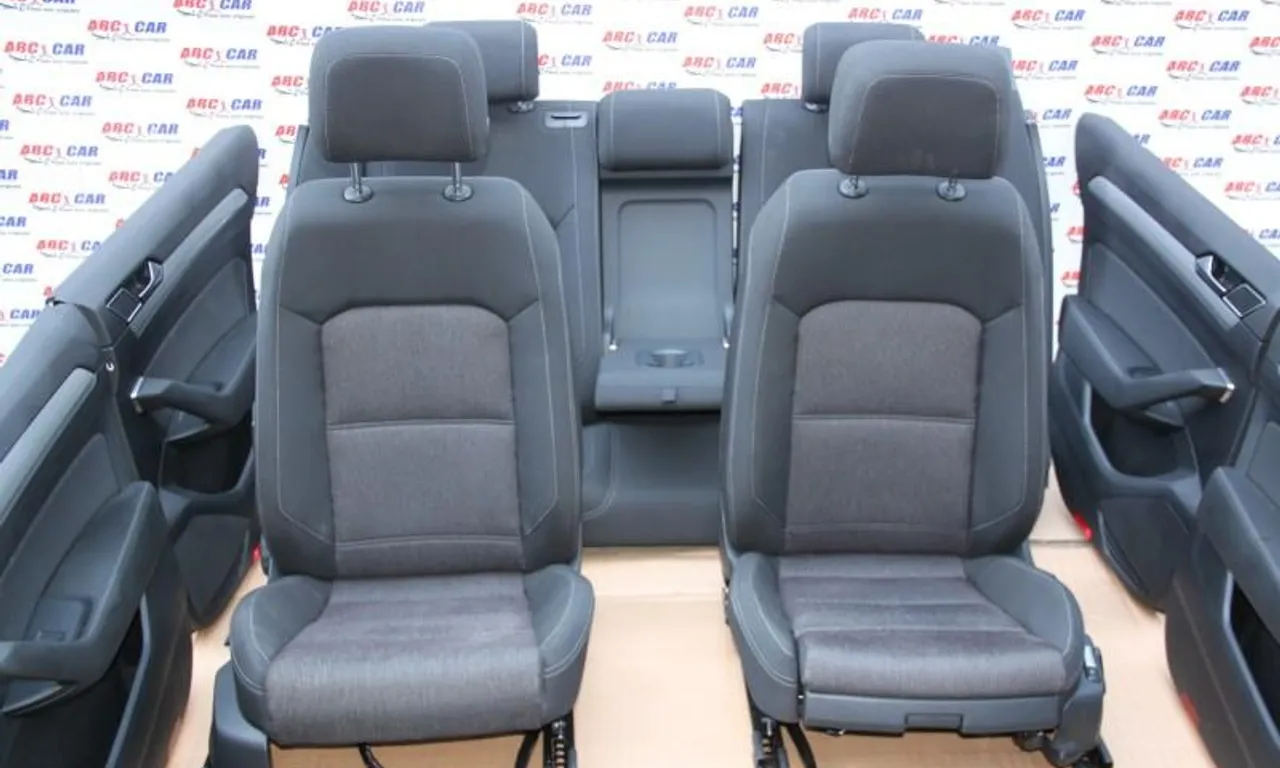 Interior textil VOLKSWAGEN PASSAT B8 2014-null