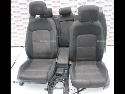 Interior textil UK VOLKSWAGEN PASSAT B8 2014-2026, vedere frontata
