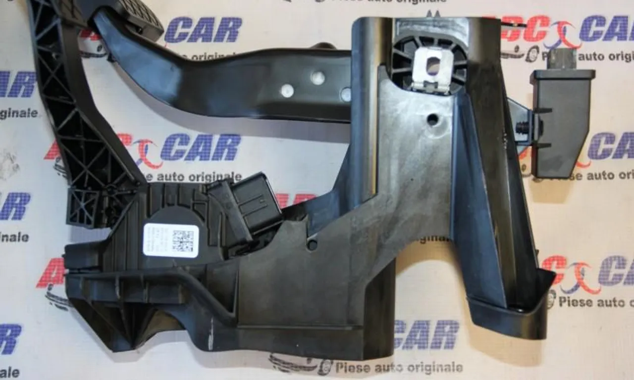 Suport pedale VOLKSWAGEN PASSAT B8 2014-null