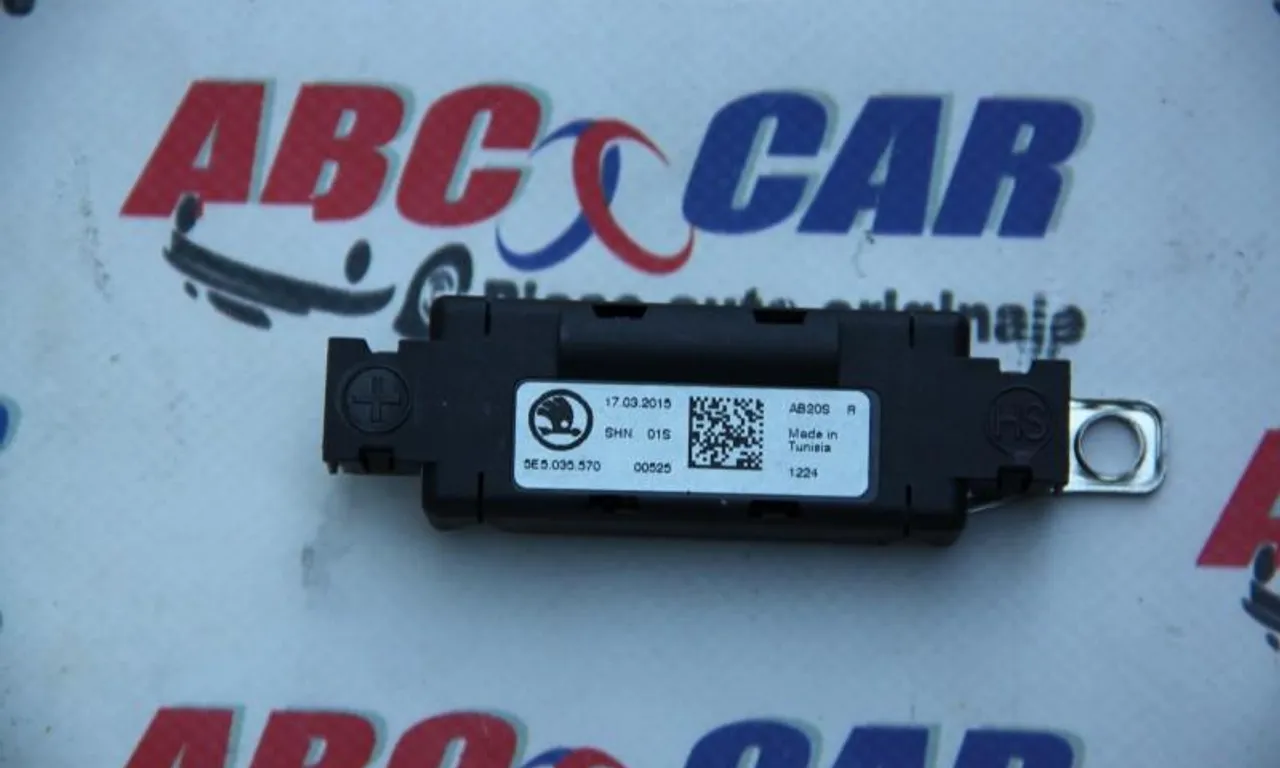 Filtru interfata radio VOLKSWAGEN PASSAT B8 2014-null