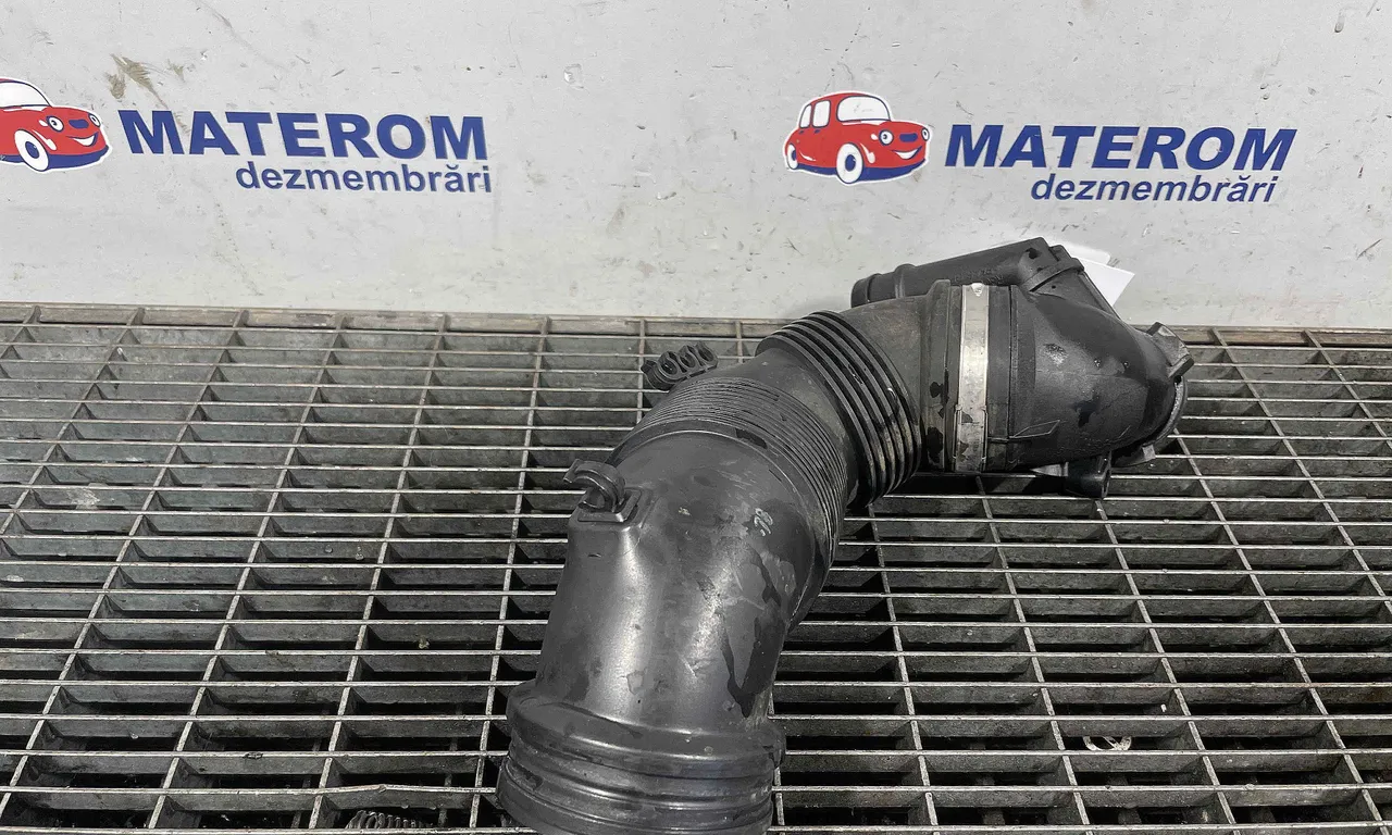 FURTUN ADMISIE AER VOLKSWAGEN PASSAT B8 2014-2019