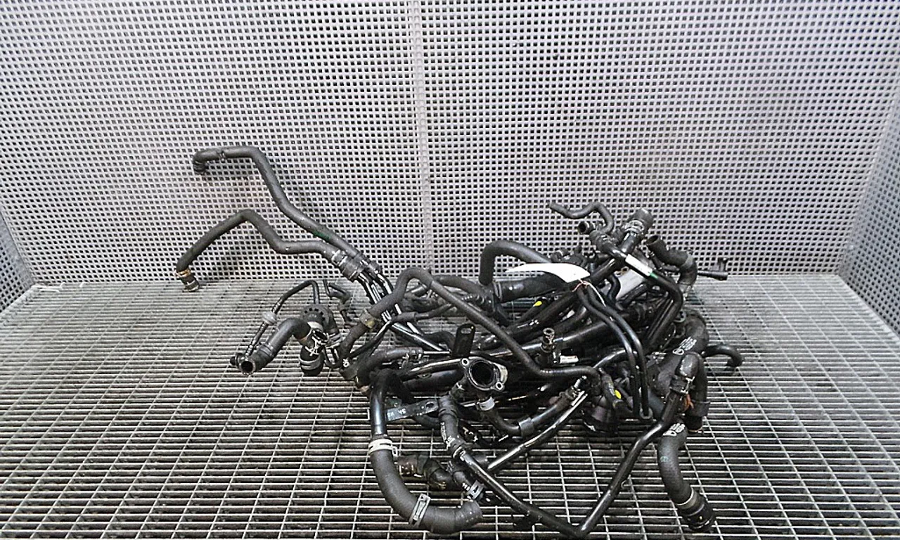 FURTUN APA VOLKSWAGEN PASSAT B8 2014-2019