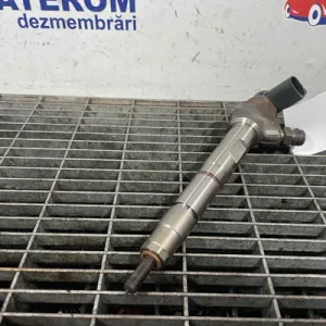 INJECTOR