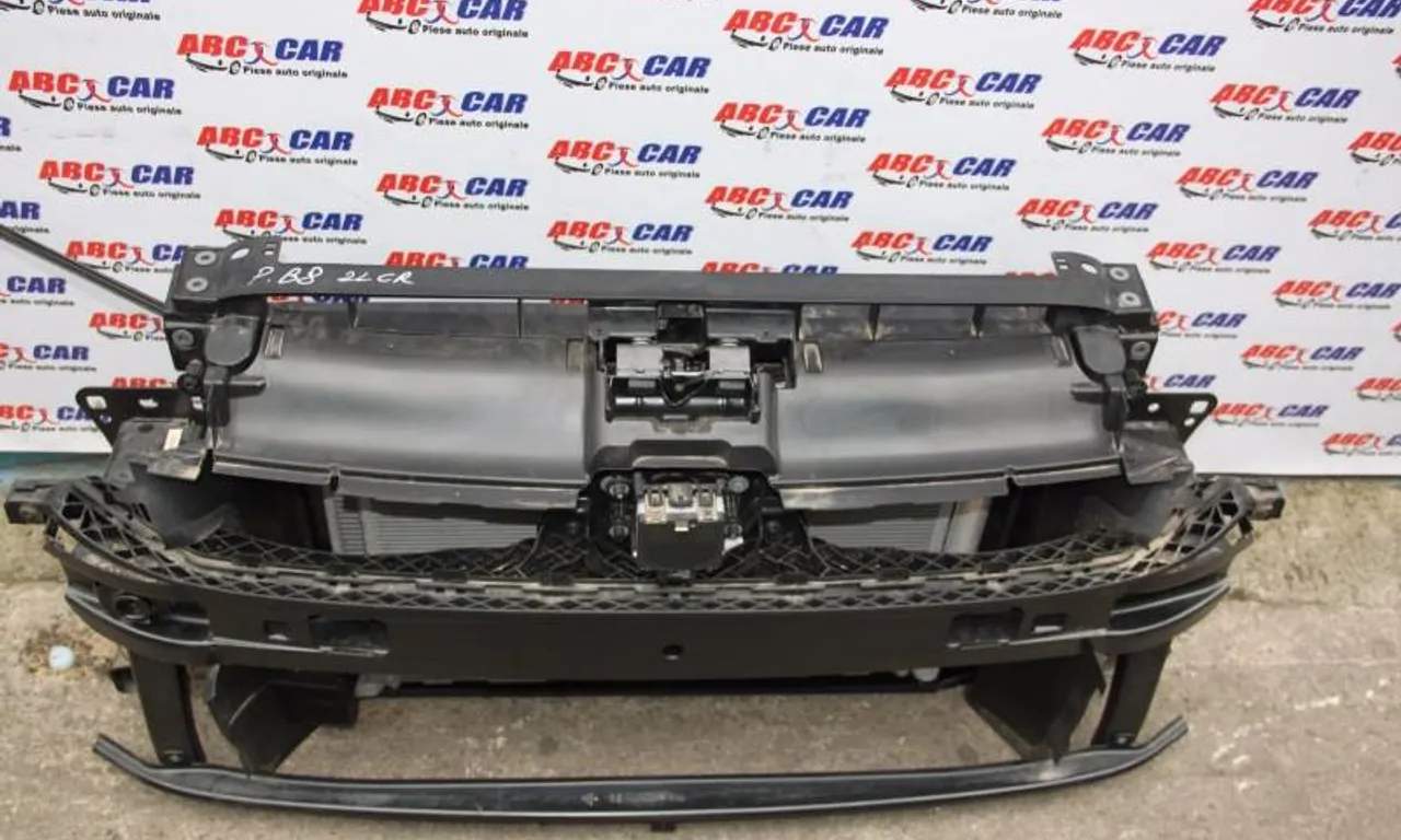 Radiator intercooler VOLKSWAGEN PASSAT B8 2014-null