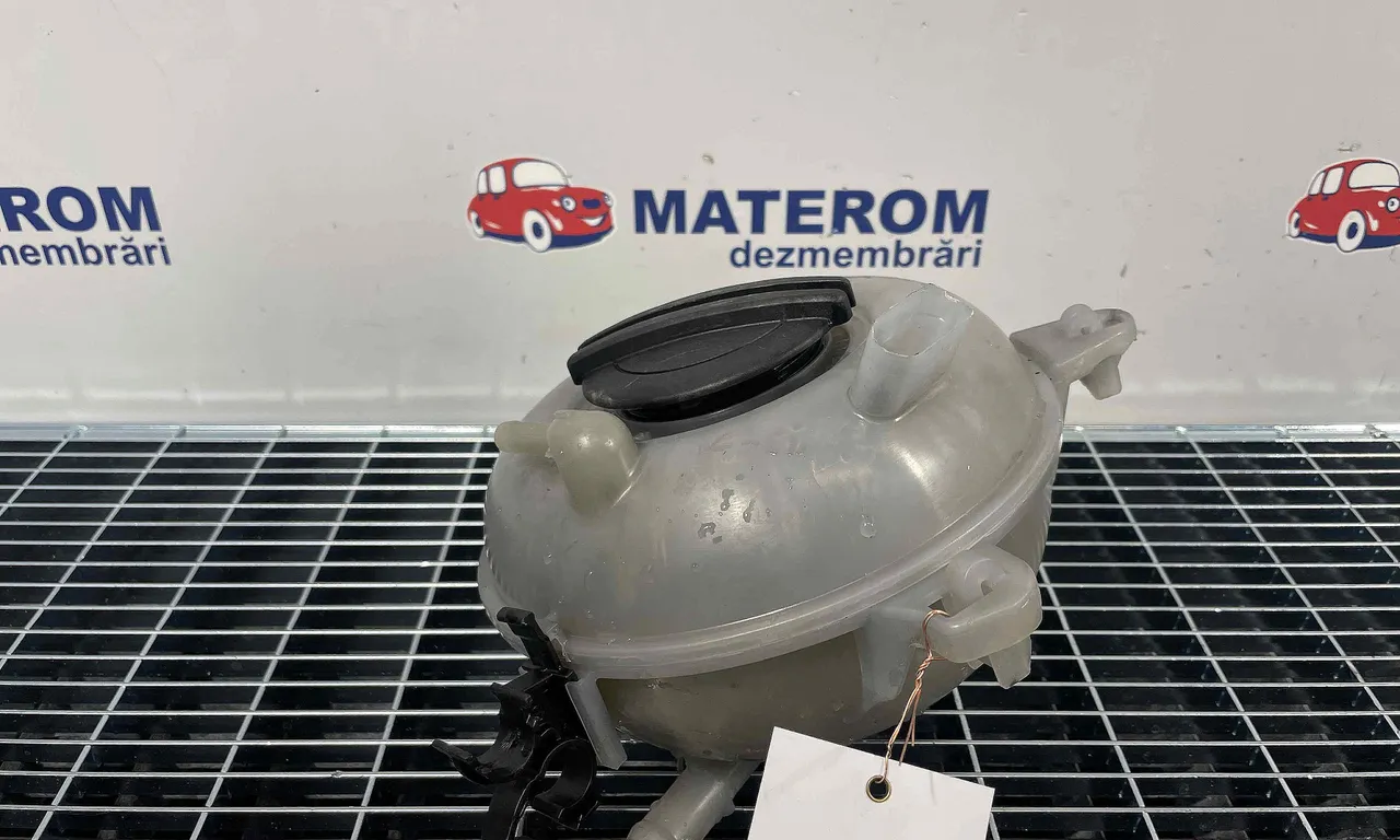 VAS EXPANSIUNE VOLKSWAGEN PASSAT B8 2014-2019