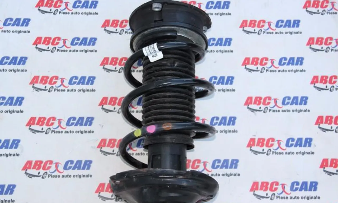 Arc dreapta fata VOLKSWAGEN PASSAT B8 2014-null