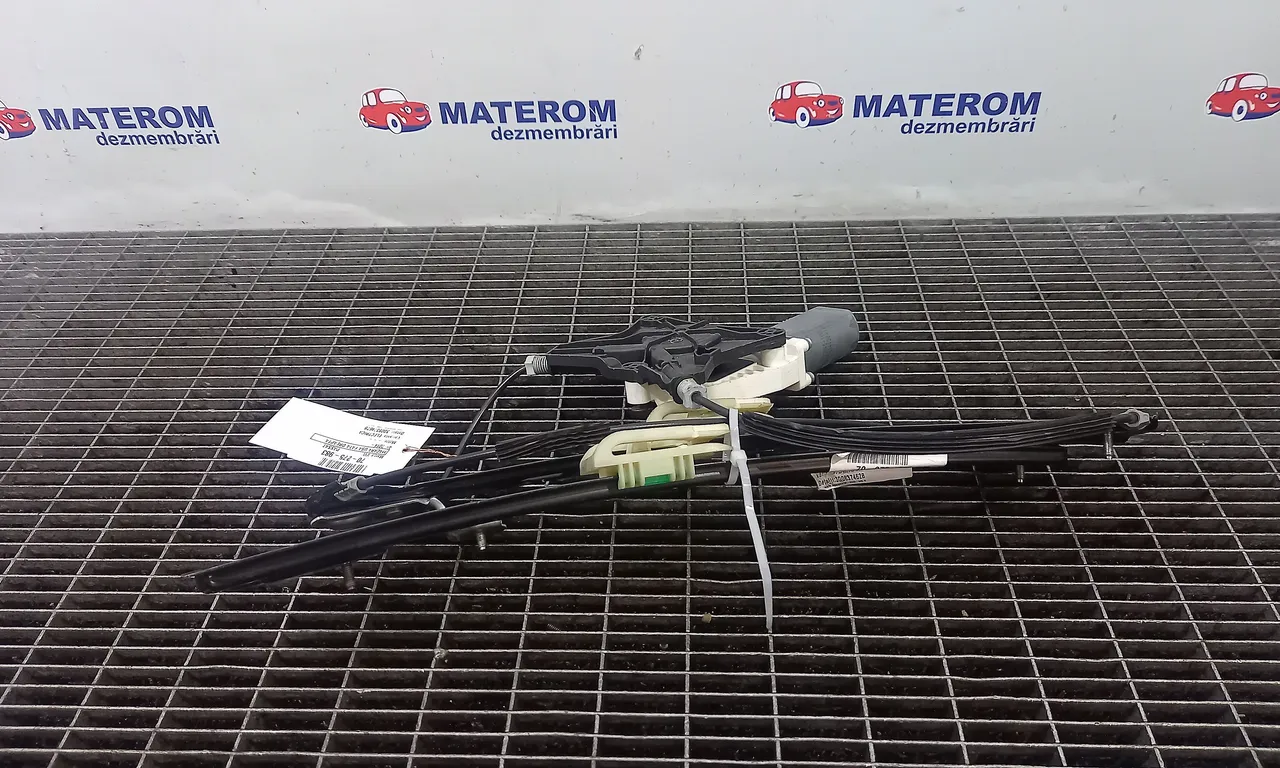 MACARA USA FATA DREAPTA VOLKSWAGEN PASSAT B8 Variant 2014-2019