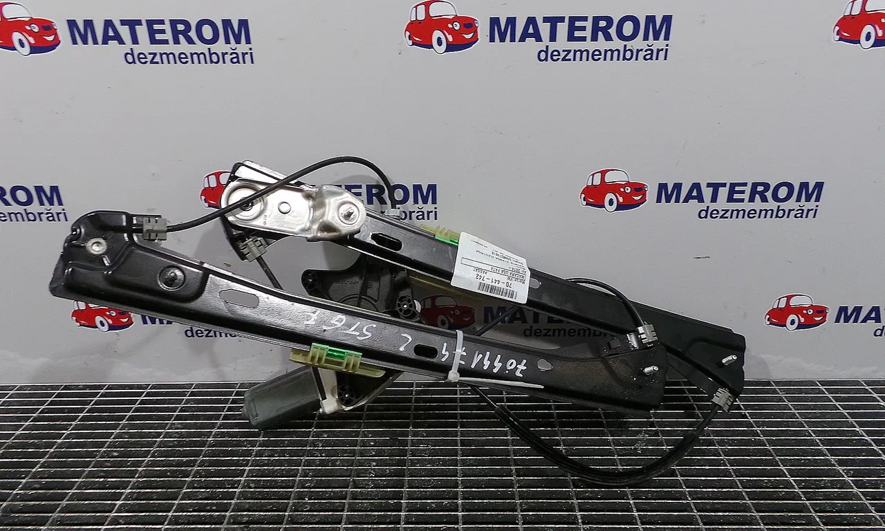 MACARA USA FATA STANGA VOLKSWAGEN PASSAT B8 Variant 2014-2019