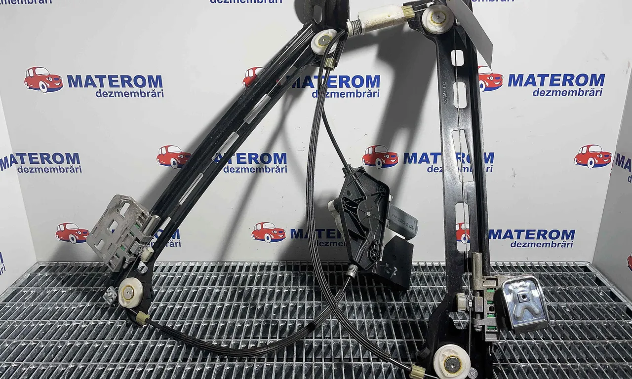 MACARA USA FATA STANGA VOLKSWAGEN PASSAT CC B6 2008-2012
