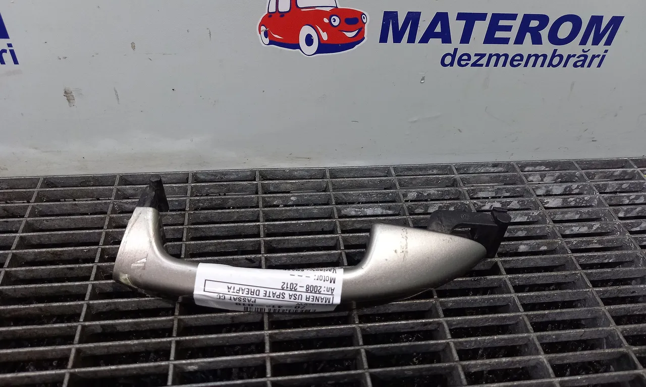 MANER USA SPATE DREAPTA VOLKSWAGEN PASSAT CC B6 2008-2012