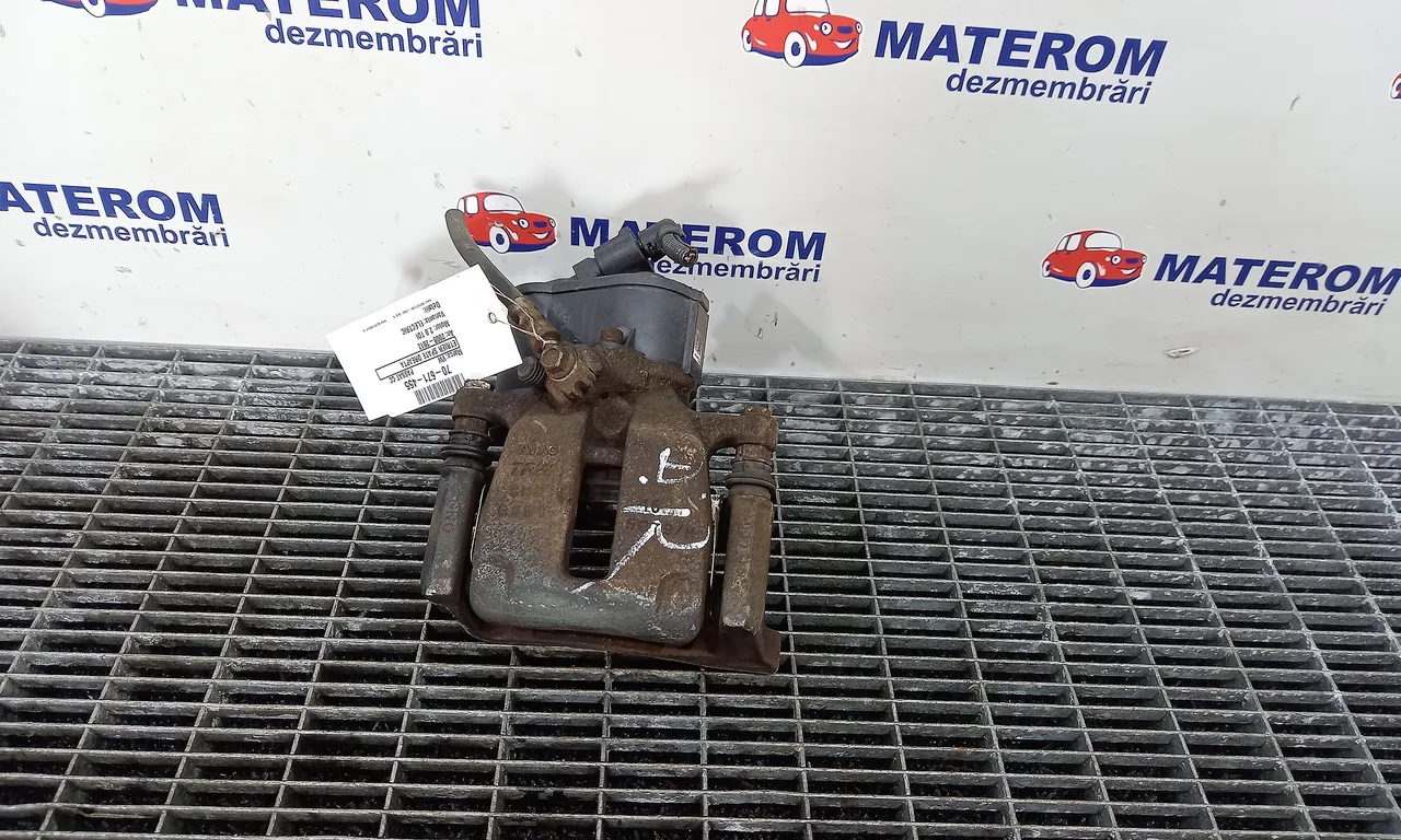 ETRIER SPATE DREAPTA VOLKSWAGEN PASSAT CC B6 2008-2012