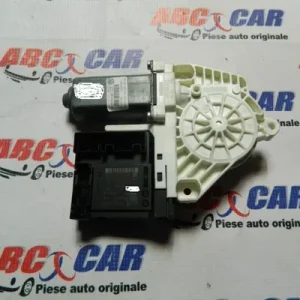 Motoras macara usa dreapta fata