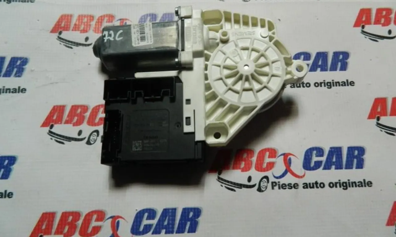 Motoras macara usa dreapta fata VOLKSWAGEN PASSAT CC B6 2008-2012