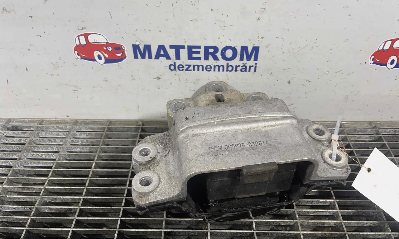 TAMPON CUTIE VITEZE VOLKSWAGEN PASSAT CC B6 2008-2012