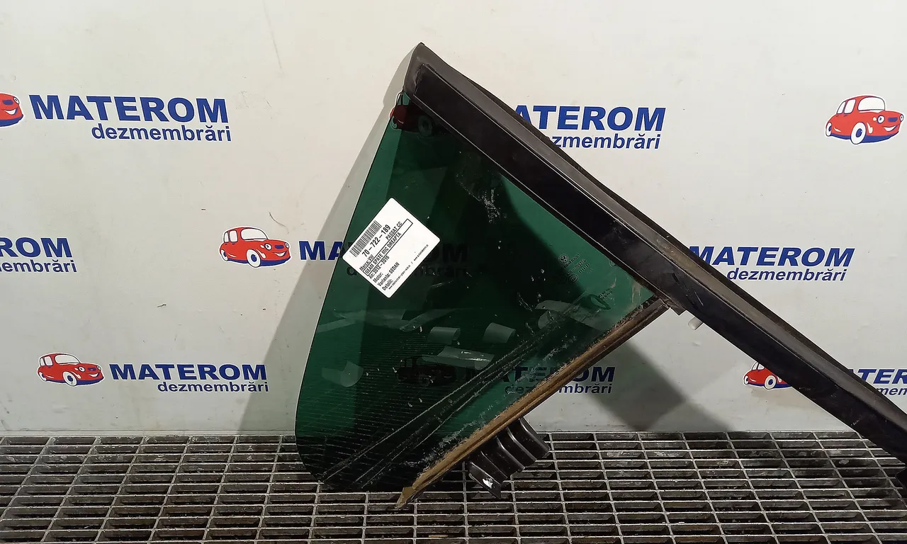 GEAM SPATE MIC DREAPTA VOLKSWAGEN PASSAT CC B7 2011-2017