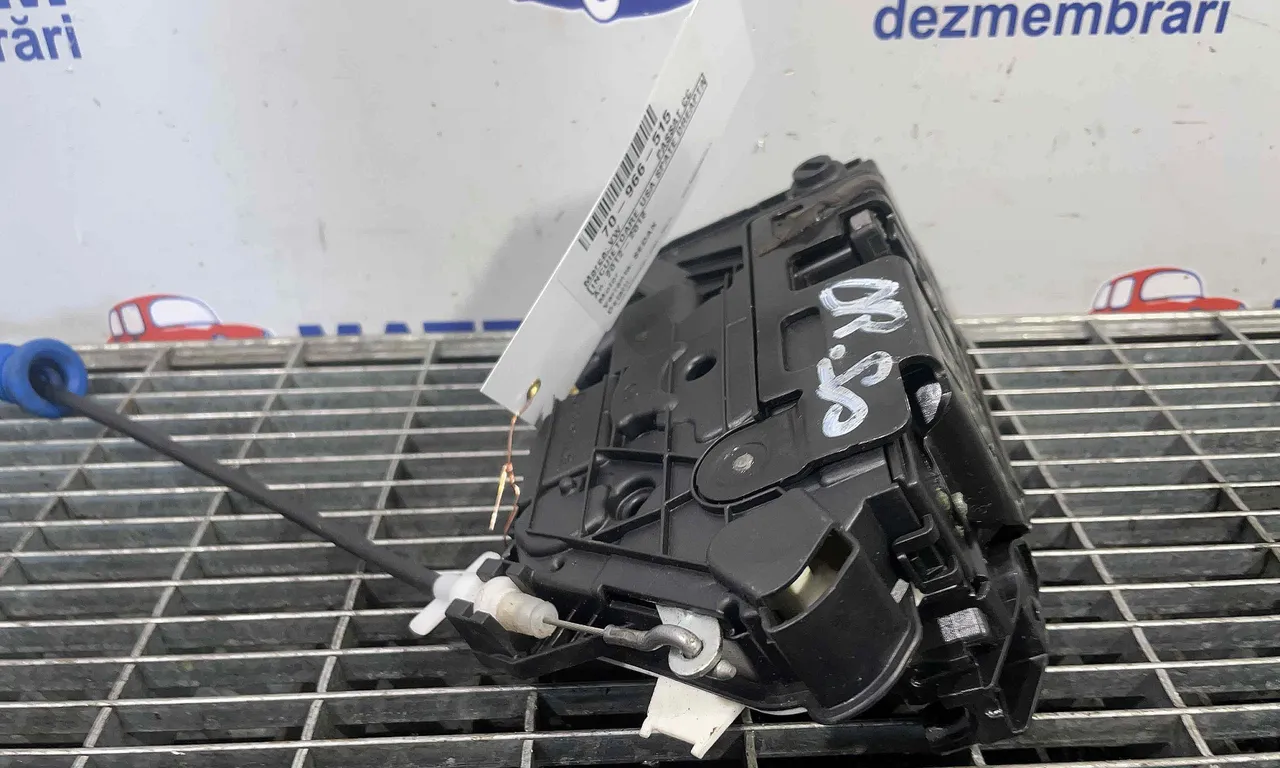 INCUIETOARE USA SPATE DREAPTA VOLKSWAGEN PASSAT CC B7 2011-2017