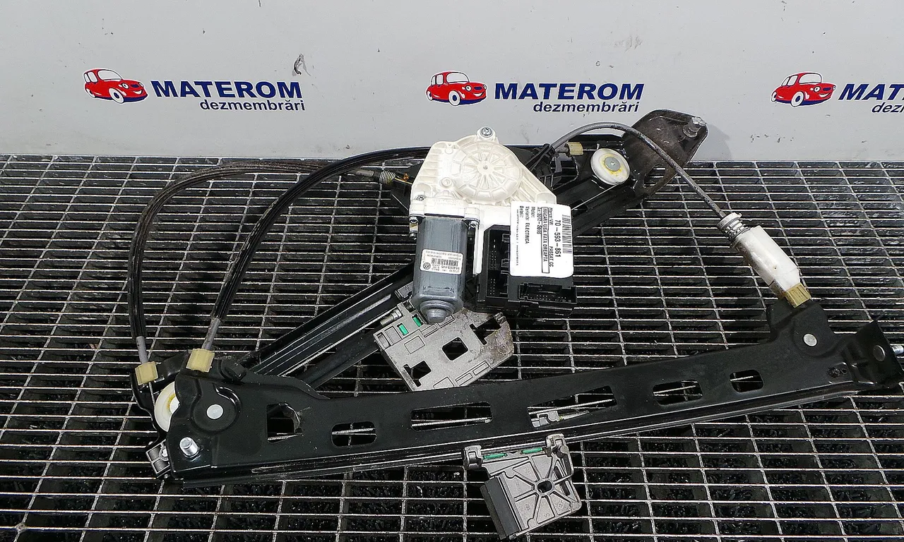 MACARA USA FATA DREAPTA VOLKSWAGEN PASSAT CC B7 2011-2017