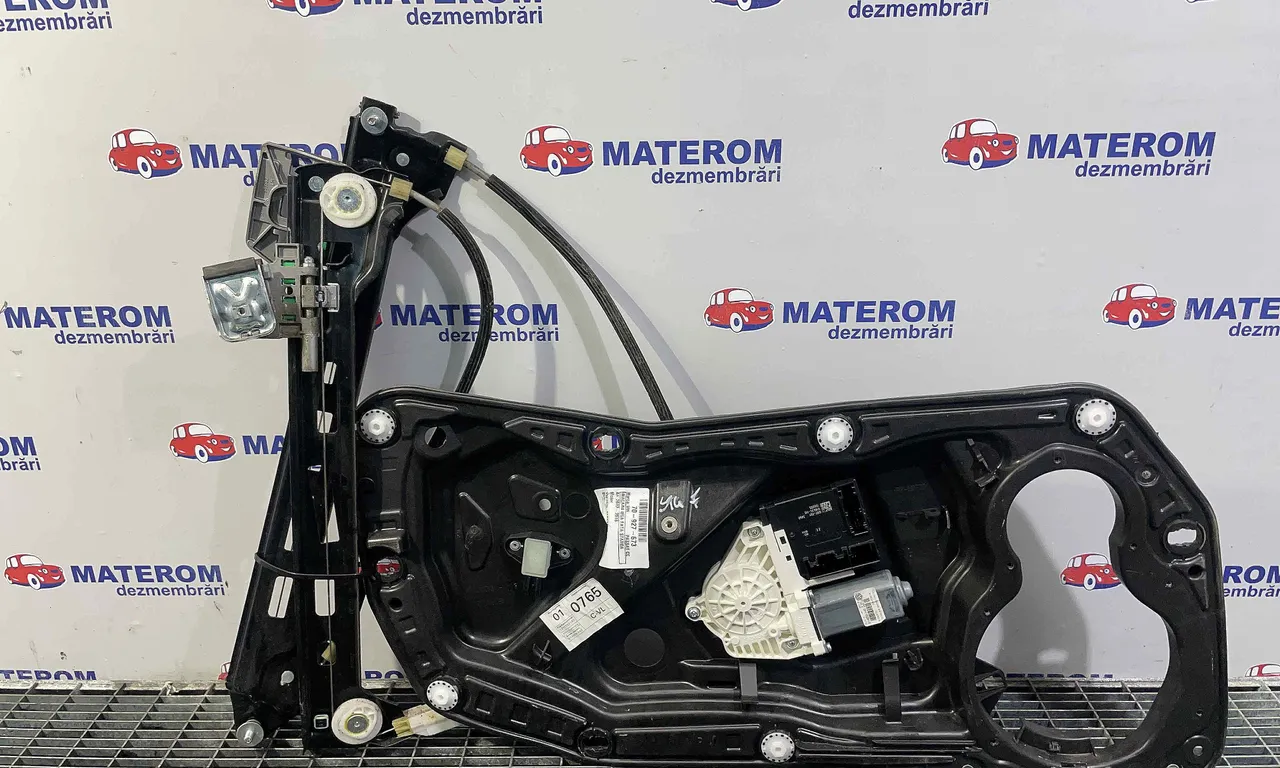 MACARA USA FATA STANGA VOLKSWAGEN PASSAT CC B7 2011-2017