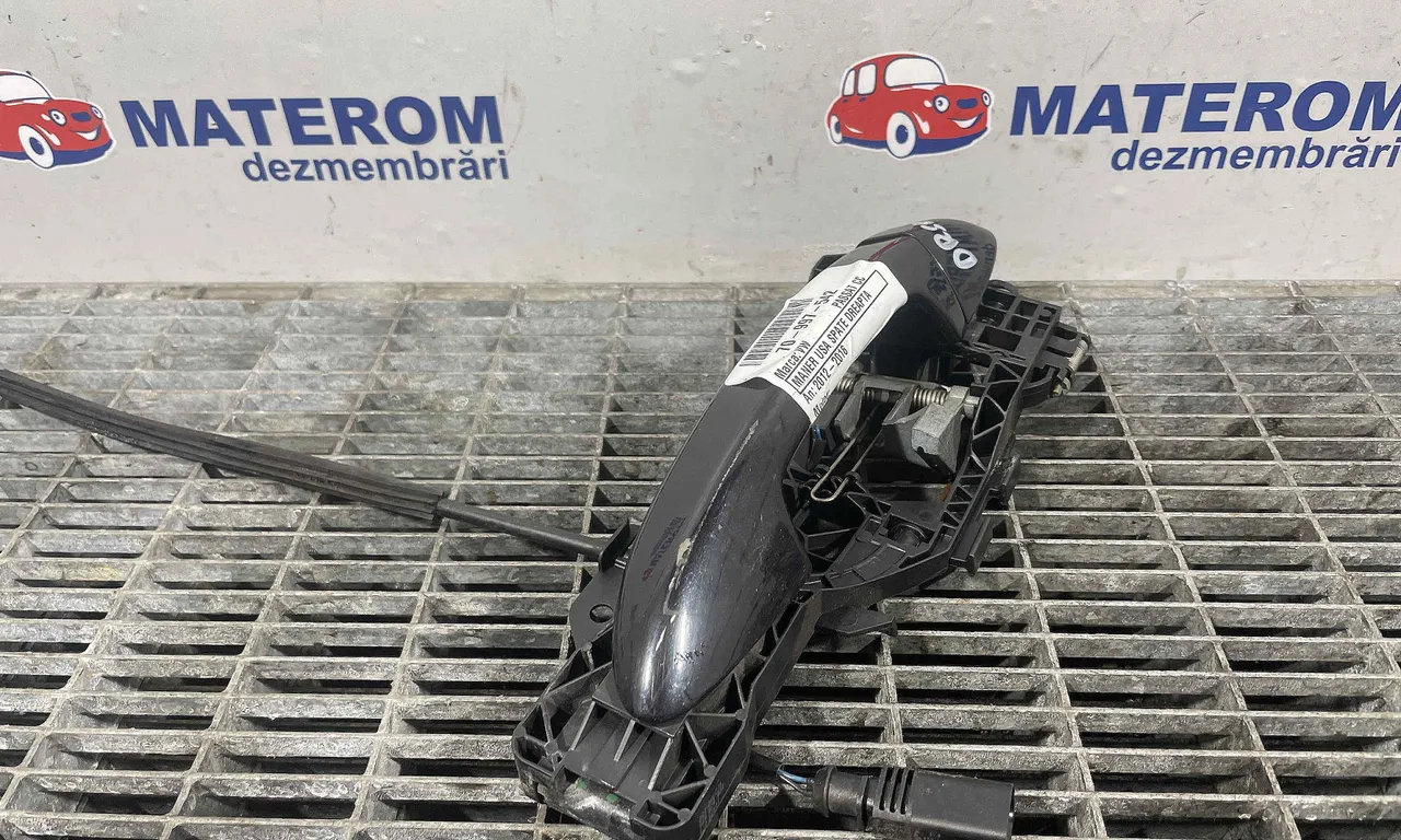 MANER USA SPATE DREAPTA VOLKSWAGEN PASSAT CC B7 2011-2017