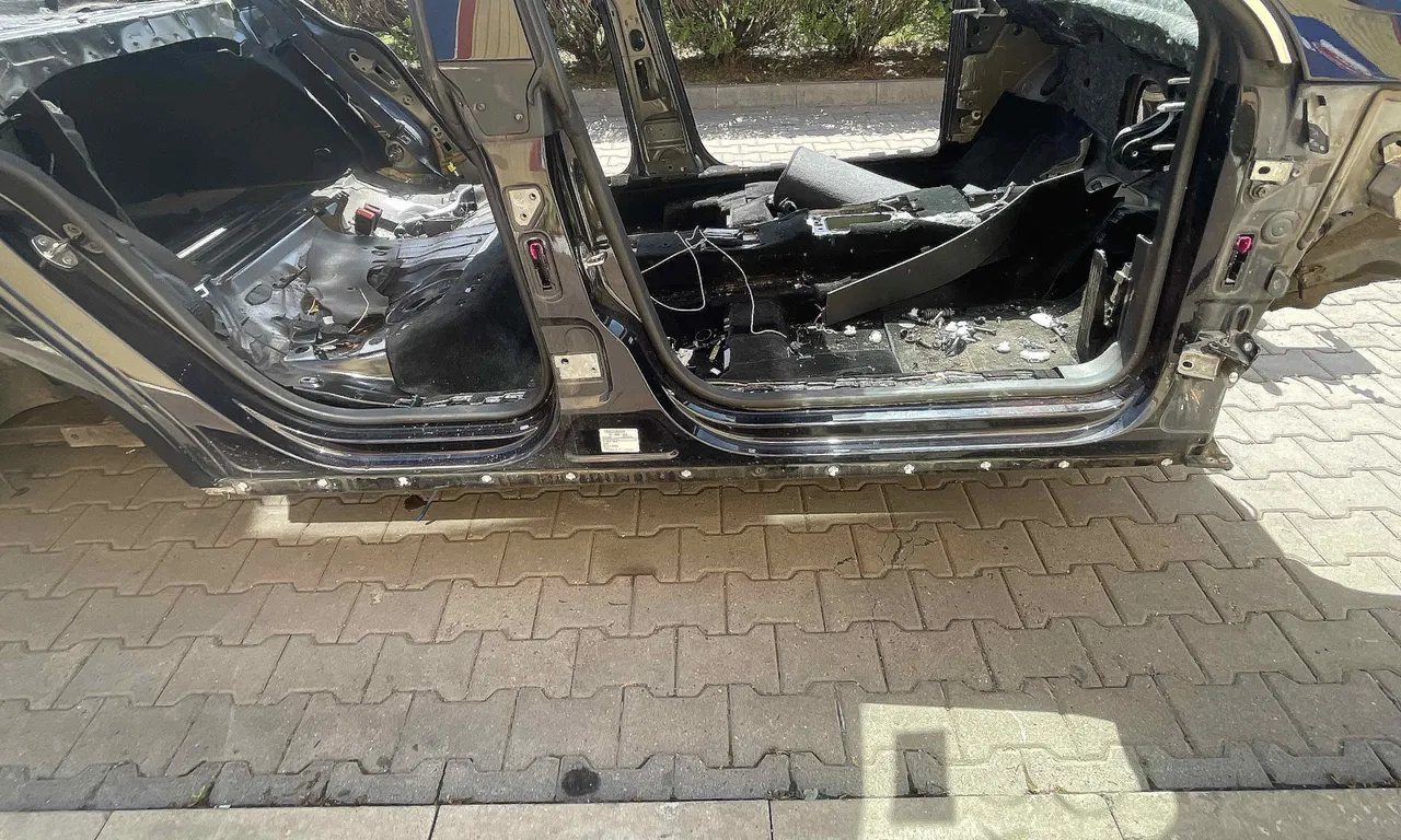 PRAG DREAPTA VOLKSWAGEN PASSAT CC B7 2011-2017