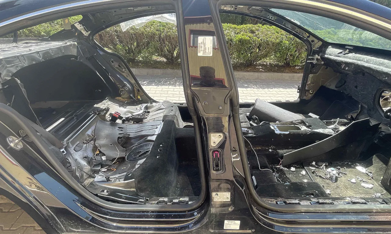 STALP MIJLOC DREAPTA VOLKSWAGEN PASSAT CC B7 2011-2017