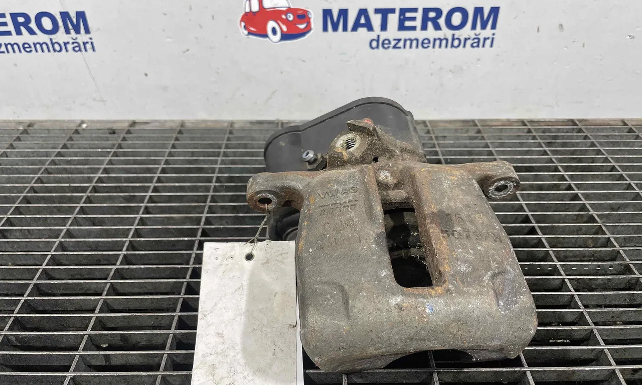 ETRIER SPATE DREAPTA VOLKSWAGEN PASSAT CC B7 2011-2017