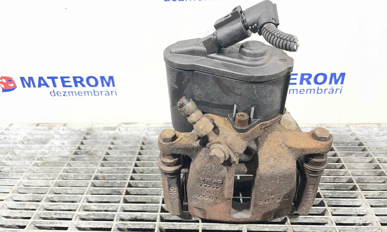 ETRIER SPATE DREAPTA VOLKSWAGEN PASSAT CC B7 2011-2017