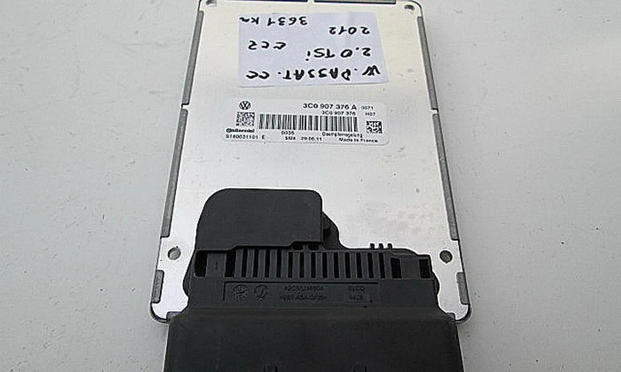 CALCULATOR SUSPENSIE VOLKSWAGEN PASSAT CC B7 2011-2017