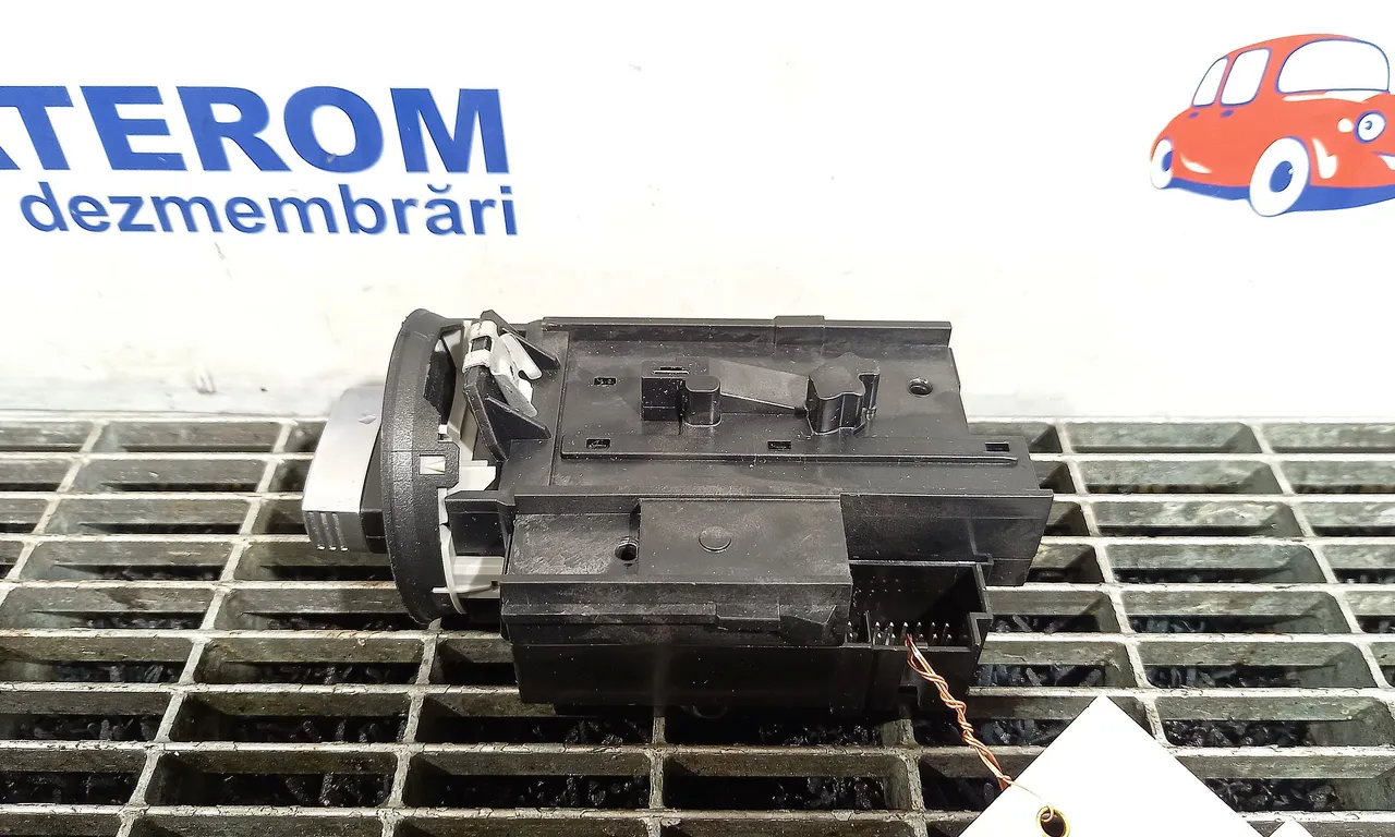 CONTACT PORNIRE VOLKSWAGEN PASSAT CC B7 2011-2017