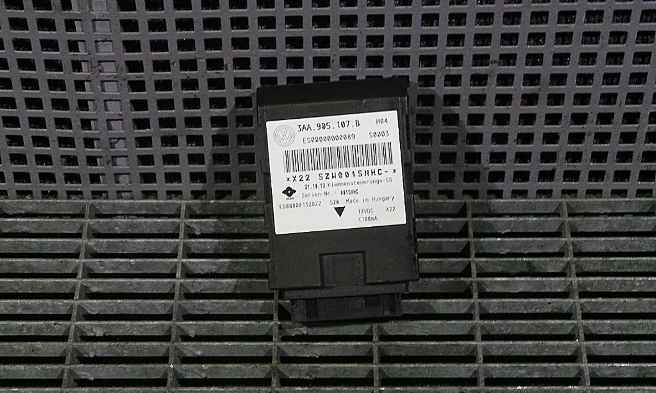 MODUL START/STOP VOLKSWAGEN PASSAT CC B7 2011-2017
