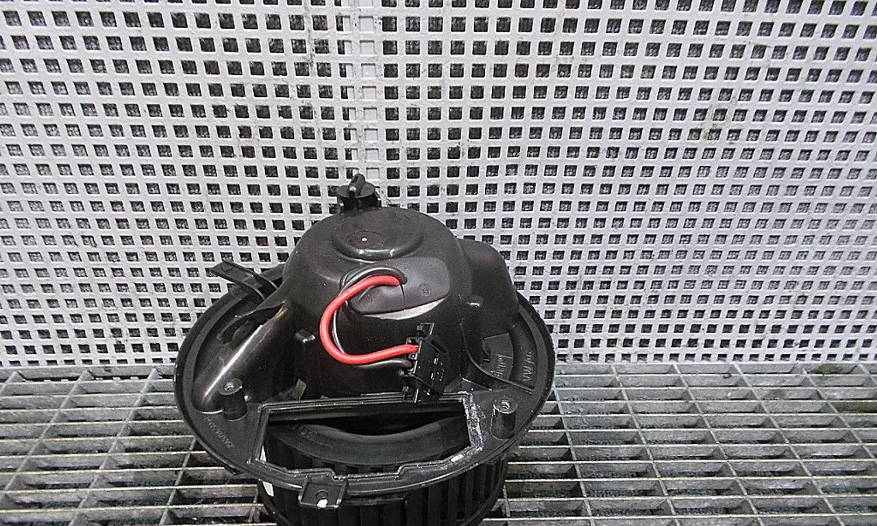 VENTILATOR INCALZIRE VOLKSWAGEN PASSAT CC B7 2011-2017