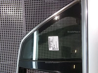 GEAM SPATE MIC STANGA