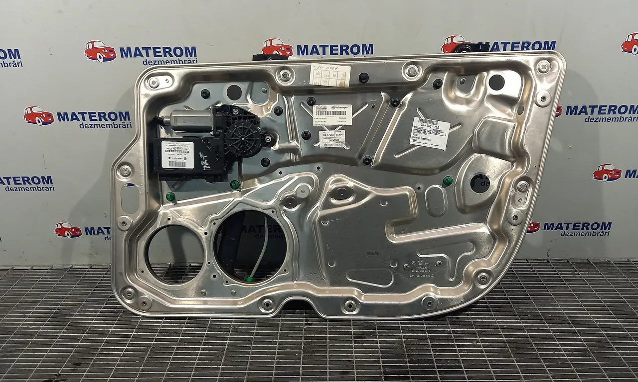 MACARA USA FATA DREAPTA VOLKSWAGEN PHAETON 2002-2016