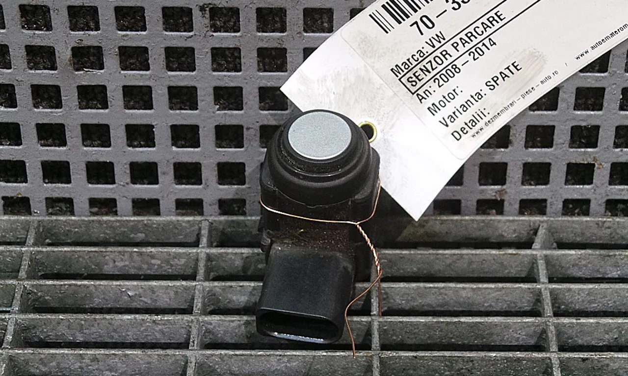 SENZOR PARCARE SPATE VOLKSWAGEN PHAETON 2002-2016