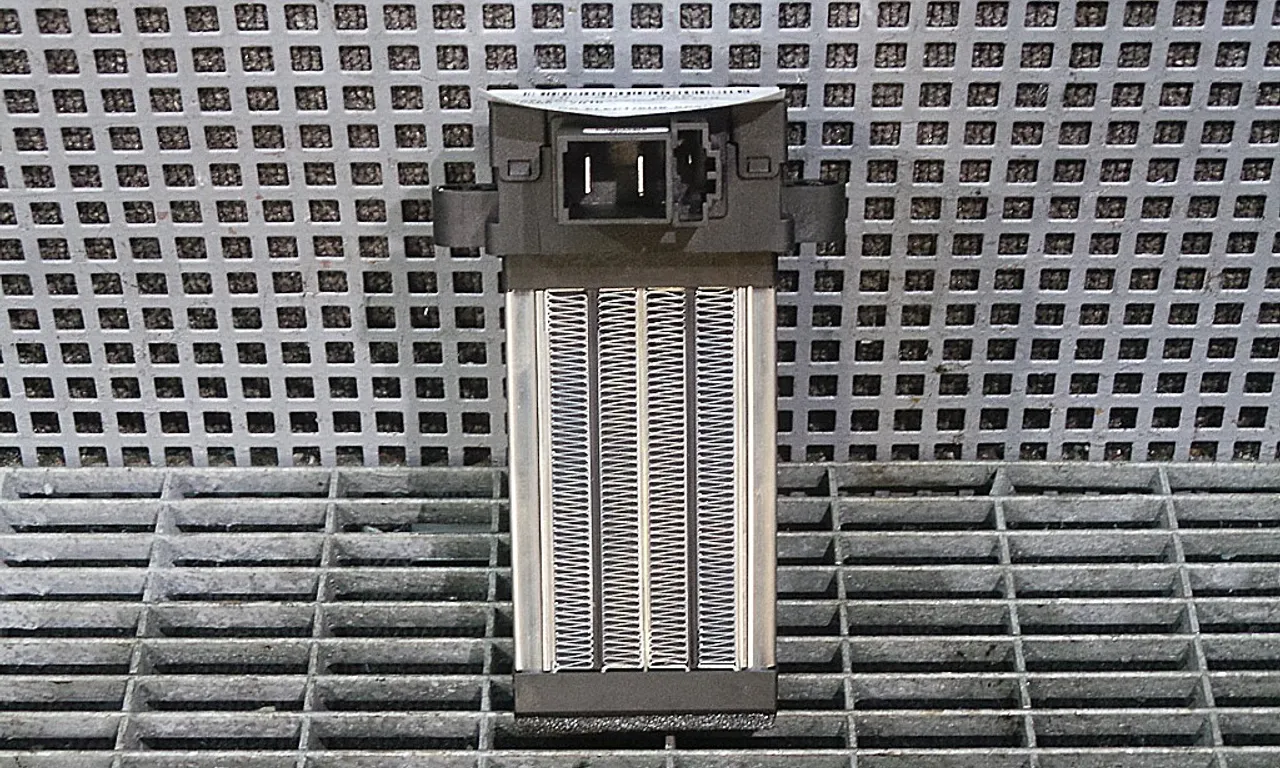 RADIATOR INCALZIRE VOLKSWAGEN PHAETON 2002-2016