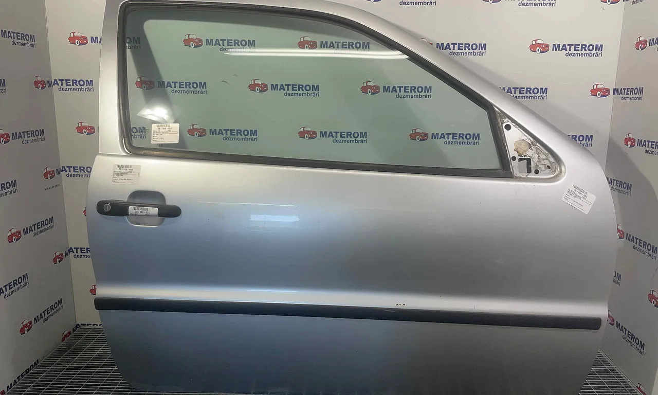 USA FATA DREAPTA VOLKSWAGEN POLO 1999-2001