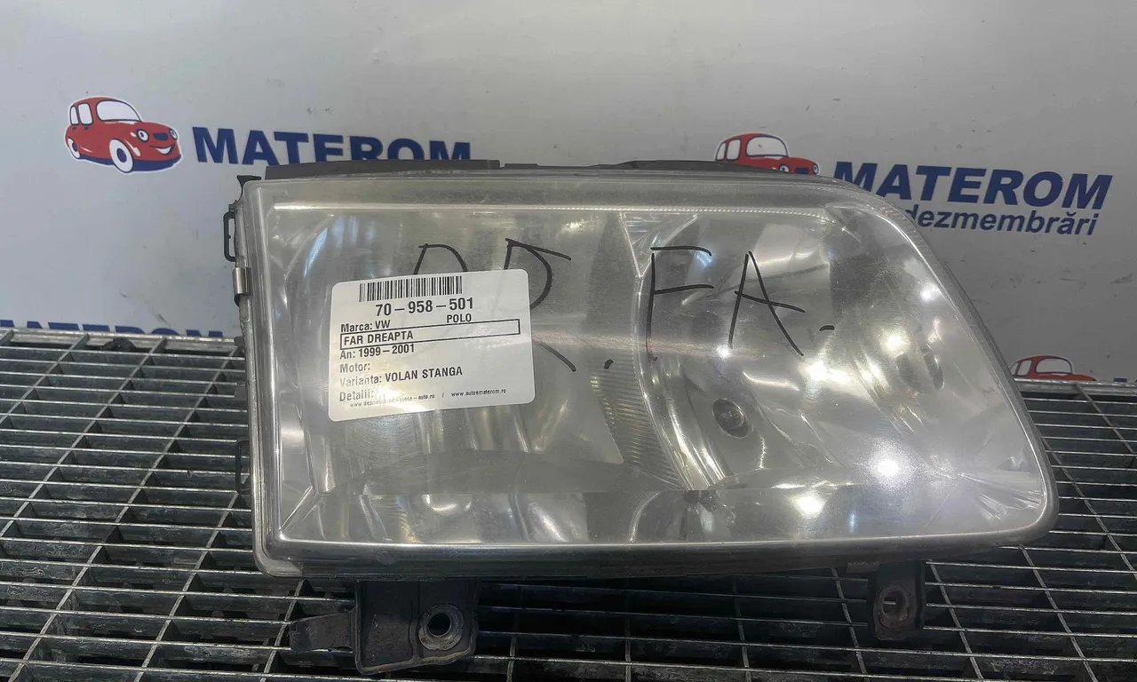 FAR DREAPTA VOLKSWAGEN POLO 1999-2001