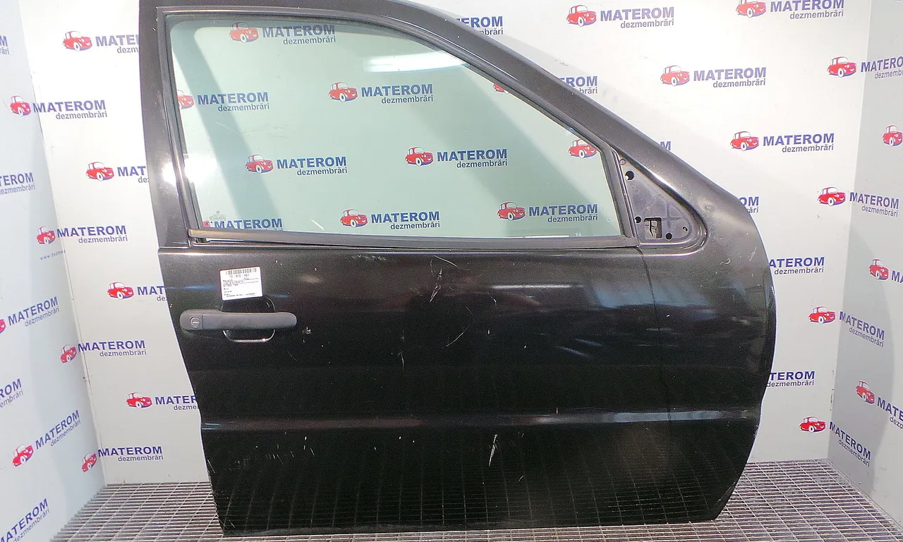 USA FATA DREAPTA VOLKSWAGEN POLO III 1994-1999