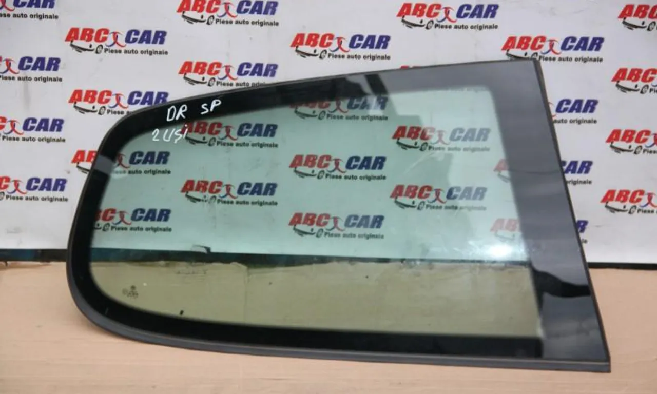 Geam fix dreapta spate VOLKSWAGEN POLO IV 2002-null