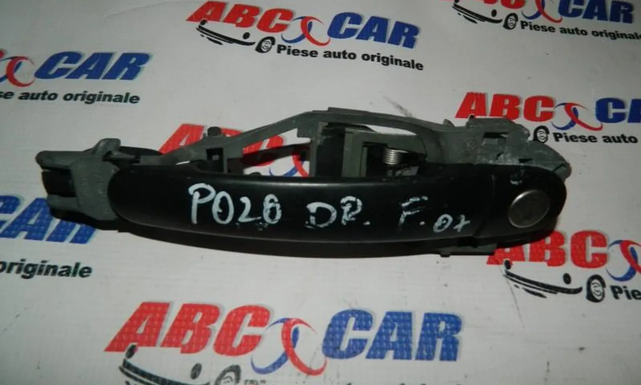 Maner deschidere exterior usa dreapta fata VOLKSWAGEN POLO IV 2002-null
