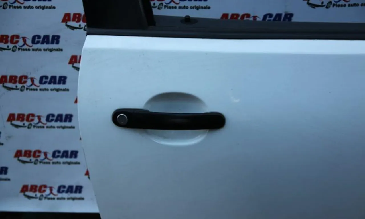 Maner exterior usa dreapta VOLKSWAGEN POLO IV 2002-null