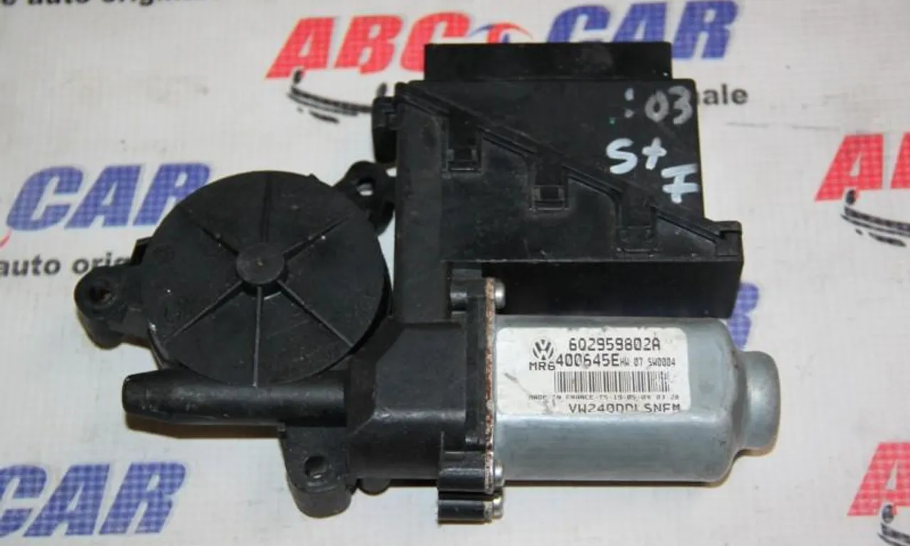 Motoras macara usa stanga fata VOLKSWAGEN POLO IV 2002-null