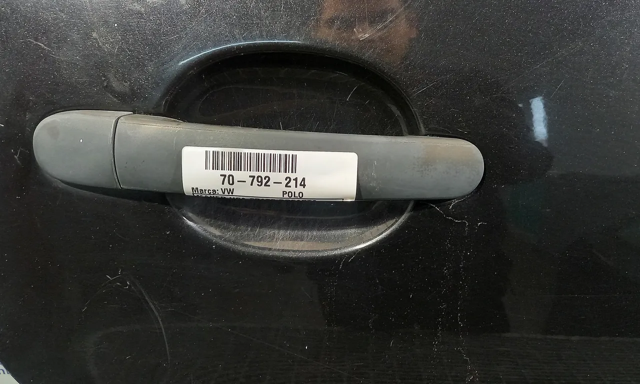 MANER USA SPATE DREAPTA VOLKSWAGEN POLO IV 2001-2014