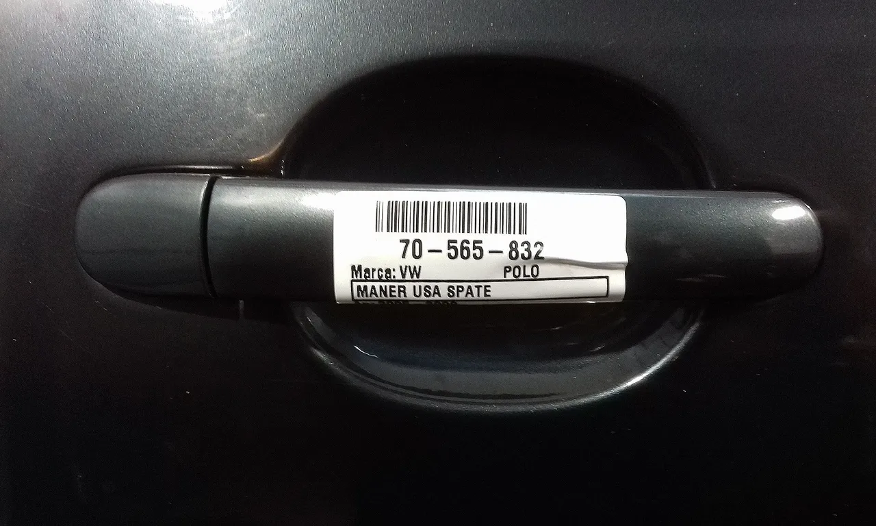MANER USA SPATE DREAPTA VOLKSWAGEN POLO IV 2001-2014